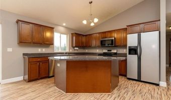 15539 Vale St NW, Andover, MN 55304