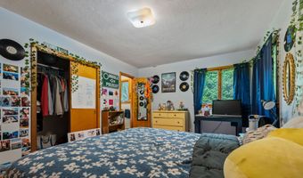 12 Coolidge St, Berlin, NH 03570
