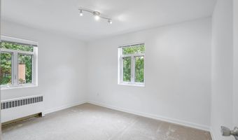 10411 MONTROSE Ave 10411, Bethesda, MD 20814