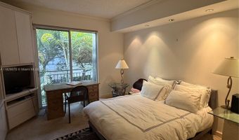 3700 Island Blvd C203, Aventura, FL 33160