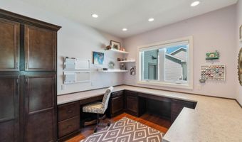 2526 Coyote Dr, Ames, IA 50014