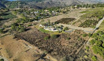 9383-85 W Lilac Rd, Escondido, CA 92026