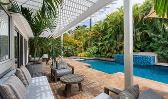 210 E Panana Pl, Kihei, HI 96753