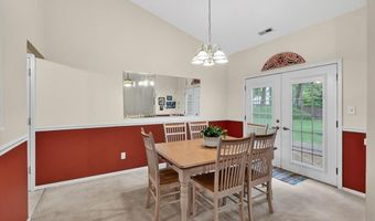 1433 Tahoe Valley Ct, Ballwin, MO 63021