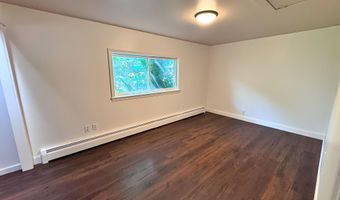 305 Grove St, Bennington, VT 05201