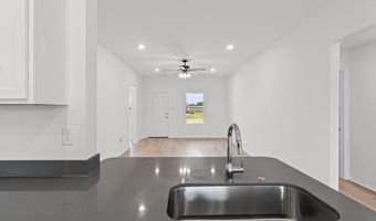 112 Powder River Dr, Beebe, AR 72012