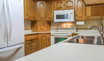 2900 N 4th St #305, Bismarck, ND 58503