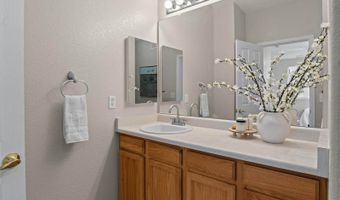 7160 S Wenatchee Way #B, Aurora, CO 80016