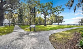 17 6th Ave, Bluffton, SC 29910