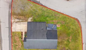 8 Cedar Dr, Barboursville, WV 25504