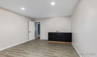 8586 66th St SE, Alto, MI 49302