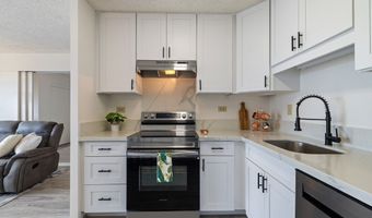 2754 Kuilei St 1405, Honolulu, HI 96826