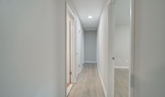 4837 RANDOLPH Dr, Annandale, VA 22003