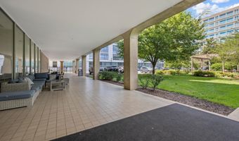 1101 3RD St SW 705, Washington, DC 20024
