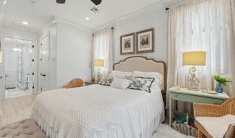 110 State St, Bay St. Louis, MS 39520