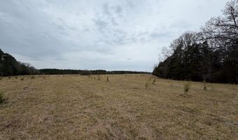 01 Seneca St Ext, Calhoun Falls, SC 29628