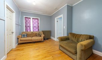 31 Drummond St, Auburn, ME 04210