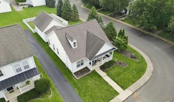 3992 Trade Royal Crossing Dr, Columbus, OH 43230