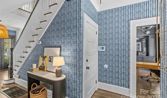 1726 The Plz, Charlotte, NC 28205