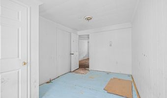 1302 Irwin St, Aliquippa, PA 15001