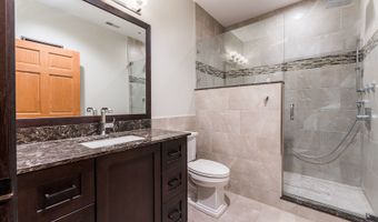 1251 W LAKE St 103, Addison, IL 60101