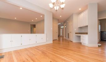 10709 BOSWELL Ln, Potomac, MD 20854