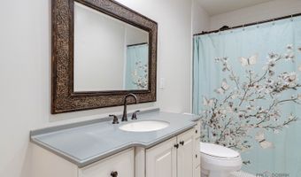 40431 N Fairview St, Antioch, IL 60002