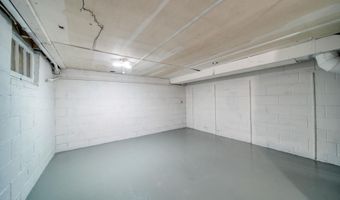 446 Allis, Adrian, MI 49221