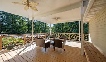 1025 Neely Dr, Asheboro, NC 27205