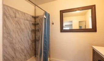19080 E Indian Hills Dr, Black Canyon City, AZ 85324
