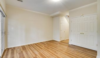 6490 TAYACK Pl, Alexandria, VA 22312