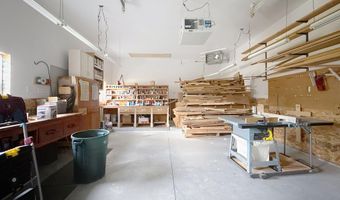 66 Sunset Ave, Buffalo, WY 82834