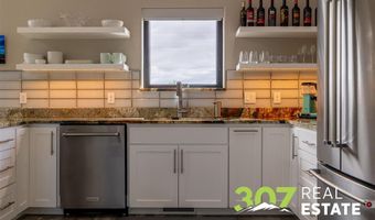 15 Road 6CU, Cody, WY 82414