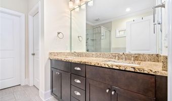 2217 N DONAHUE Dr, Auburn, AL 36830