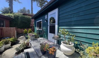 19921 WHALESHEAD Rd U3, Brookings, OR 97415