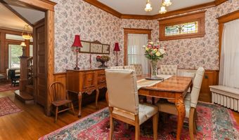 721 6th Ave E, Alexandria, MN 56308