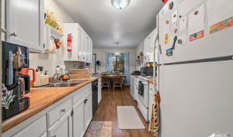 917 E 45th Ct, Anchorage, AK 99503
