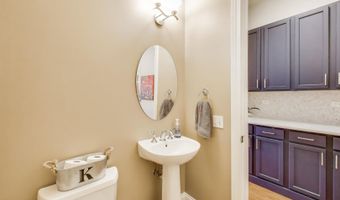 1506 W NORTHWEST Hwy, Arlington Heights, IL 60004