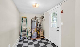 409 Capstan Ave, Beachwood, NJ 08722