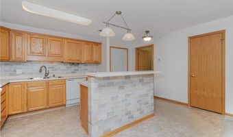 15631 Linnet St NW 3-305, Andover, MN 55304