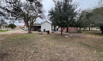 1905 S Reynolds St, Alice, TX 78332