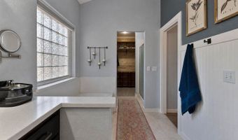 1070 Suzanne Dr, Angels Camp, CA 95222
