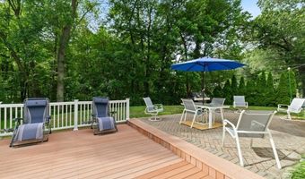 19 Off Webster St, Andover, MA 01810
