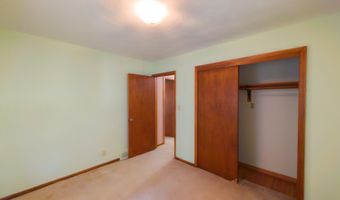 2214 Milo Ave, Albert Lea, MN 56007
