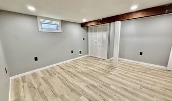 14 Greenville St, Billerica, MA 01821