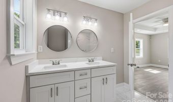1508 Old Charlotte Rd, Albemarle, NC 28001