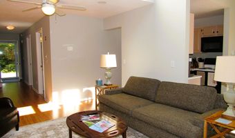 45 Harbor Hill Dr 45, Bourne, MA 02532