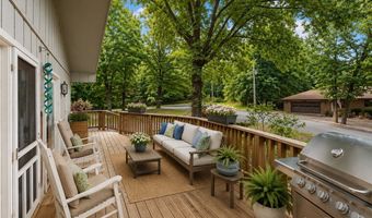 2 Blenheim Ln, Bella Vista, AR 72715