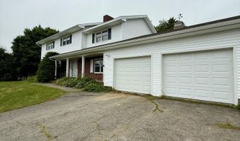 54 Pine Ledge Rd, Bangor, ME 04401