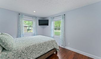 1166 Ledgewood Ln, Avon, IN 46123